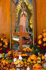 Dia de los Muertos altar